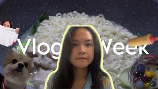 Vlog week: Eat a lot, go to the dentist, exercise, clean the room, Mopping the house.