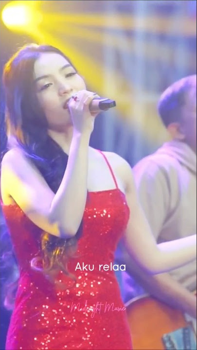 Lissa in Macao - Selir hati (Short Video) #coversong #whatsappstatus #lissainmacao