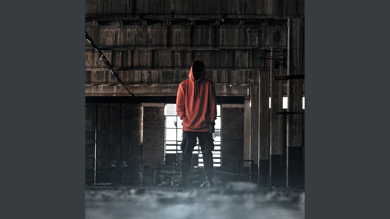 Смотреть «Dark Step» на YouTube Смотреть «Dark Step» на YouTube