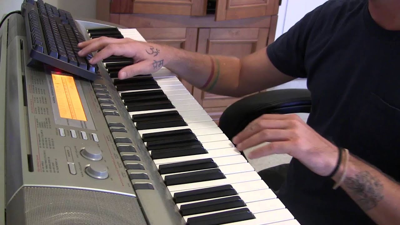 Loagz Makes a Trap Beat 2013