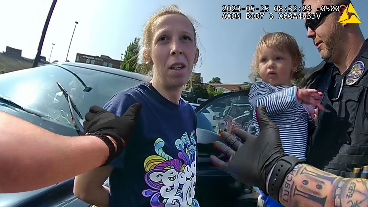 Cops Find Parents Passed Out in Hot Car With Suffering Child - YouTube