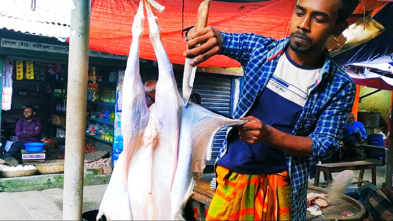 Fastest Goat Cutting Cleaning Skills In Mutton Shop. Fastest Goat Skin Remove