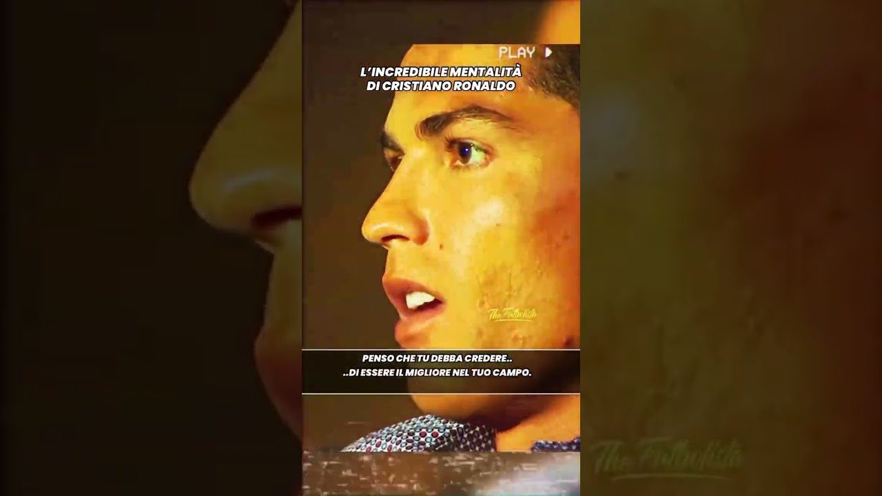 RONALDO si REPUTA più FORTE di MESSI #calcio #shorts