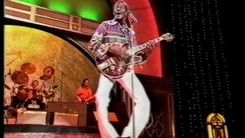 Sweet Little Sixteen ~~~ Chuck Berry ~~~ Melbourne 1989