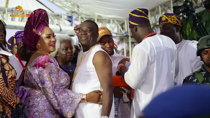 K1 DE ULTIMATE & HIS LOVELY WIFE AJIKE EMMANUELLA DANCE TO THE TUNES OF TOLU OBEY