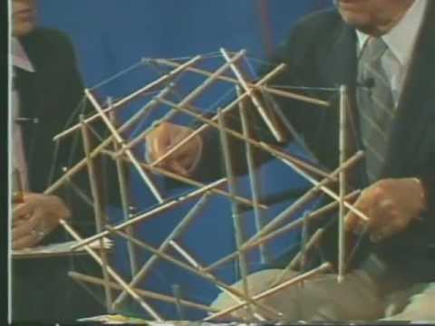 Buckminster Fuller Exposes The Matrix in 1967