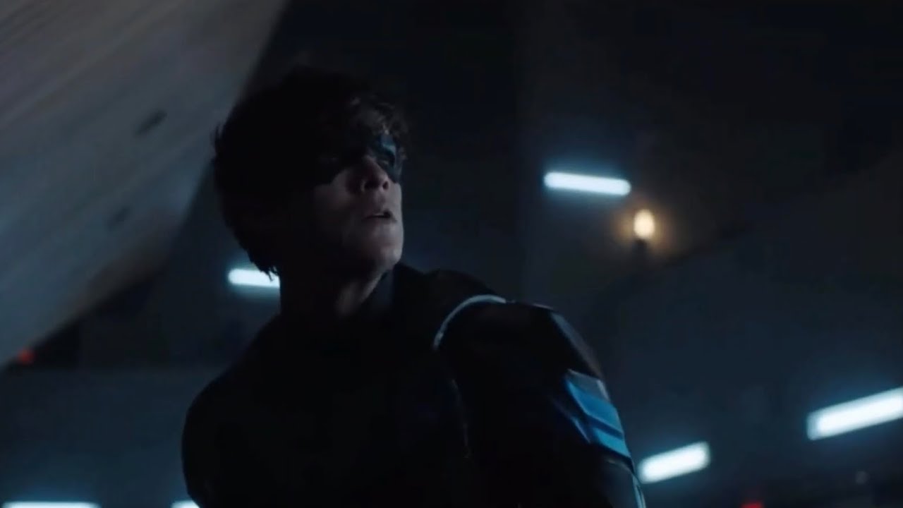 Nightwing Vs GCPD | Titans 3x10 [1080p, HDR] - YouTube