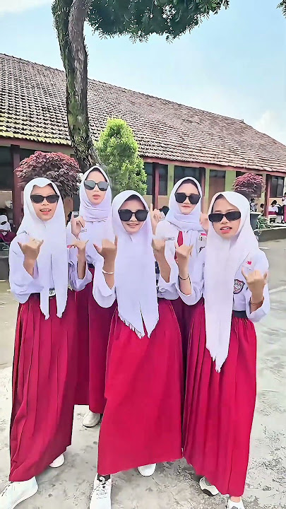 CINTAKU HANYA KAMU CINTA MERAH JAMBU
