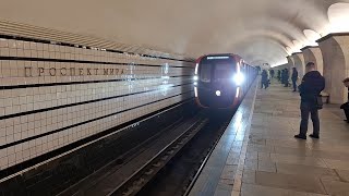 Поезд 81-775/776/777 "Москва 2020" на станции Проспект Мира