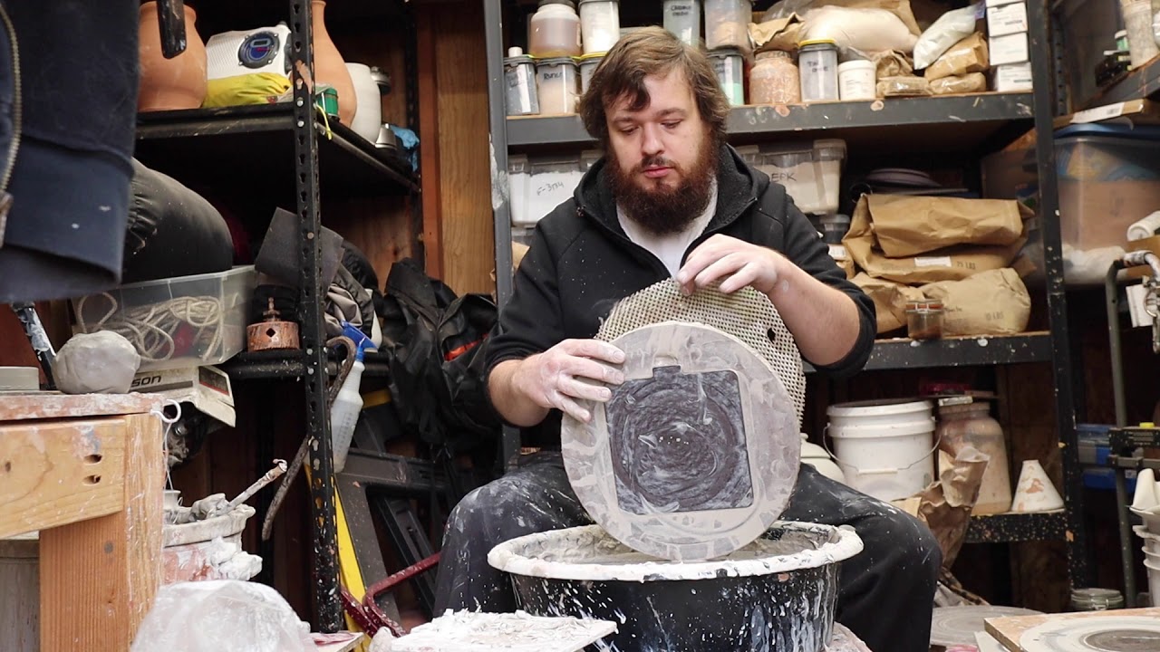 How To Use Bats on a Pottery Wheel