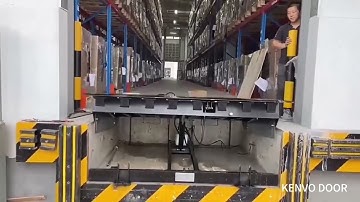 Automatic hydraulic dock leveler container ramp #warehouseefficiency #loadingdock