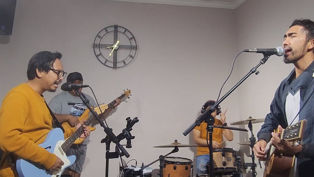 Rehearsal & Workshop Studio Session - YouTube