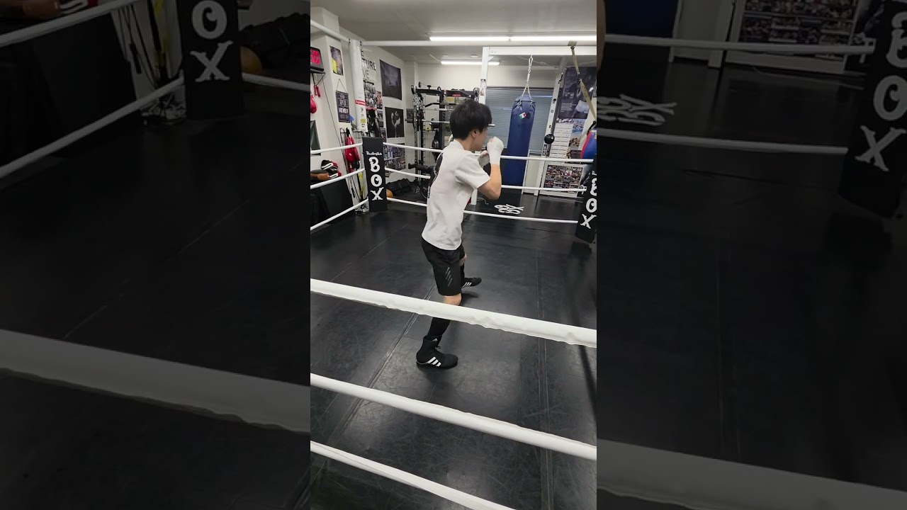 趣味通い30歳のシャドーボクシング - YouTube