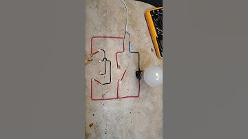 3 Way Switch Connection Explained | Three Way Switch Light Wiring #shorts #electricity