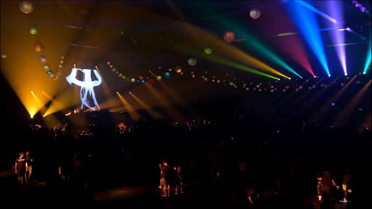 Jan Blomqvist The Space In Between (Ben Böhmer Remix) YouTube