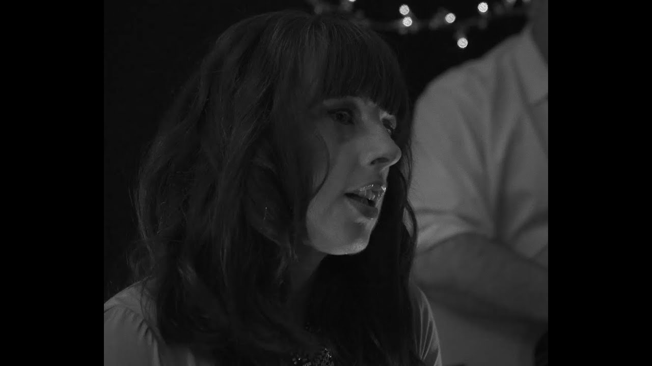 Joanna Eden - Hold On Tight