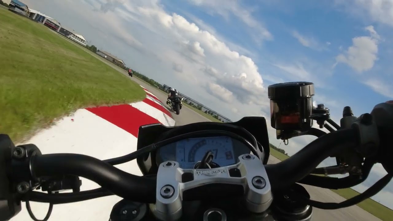 Autobahn North - Motorcycle Track Day - 7th Novice Session - Street Triple 765 POV