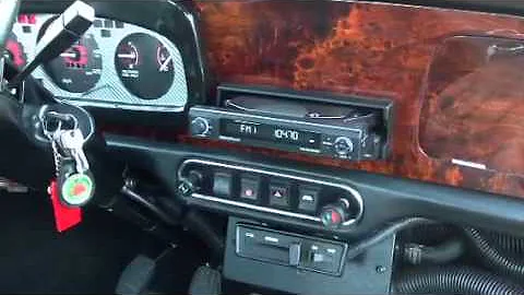 Honda Vtec Classic Mini Cooper with 8.3' flip up screen