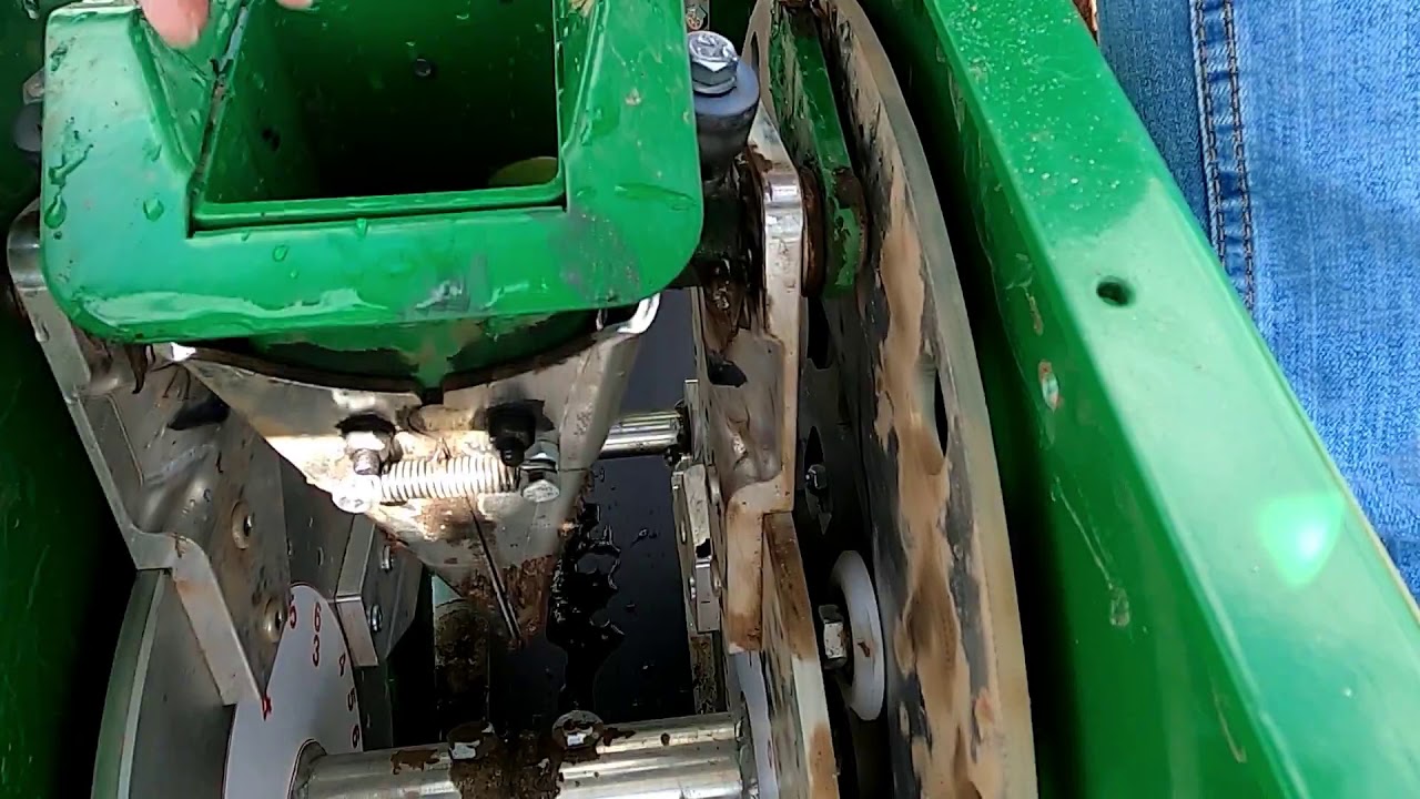 Fedele Thomas + Max Pflanzmaschine