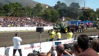 Cal Poly Tractor Pull