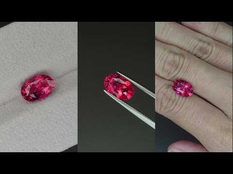 Spinelle de Mahenge Vibrant pink taille ovale 3,20 carats, Tanzanie Video  № 1