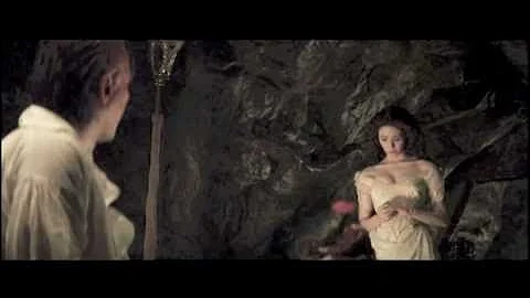 Como é o final do filme O Fantasma da Ópera?
