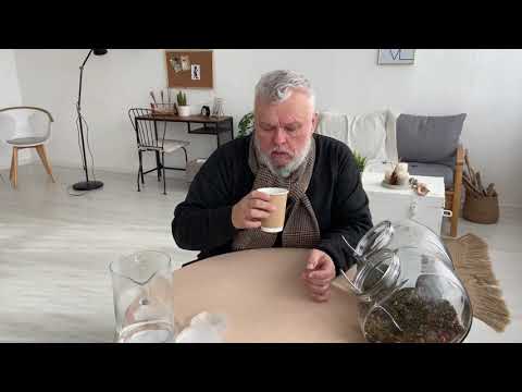 Я завариваю чай используя крышку-ситечко sito-tea