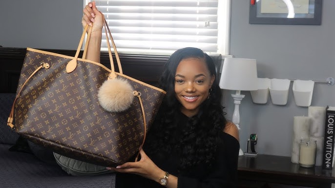 WHAT'S IN MY BAG?! LOUIS VUITTON NEVERFULL GM