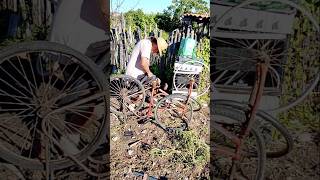 O VELHO DO TIK TOK O NOVO ASTRO REMENDANDO A BIKE