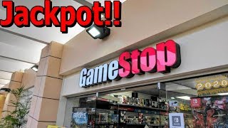 First Ever Gamestop JACKPOT Dumpster Dive of 2020!!!