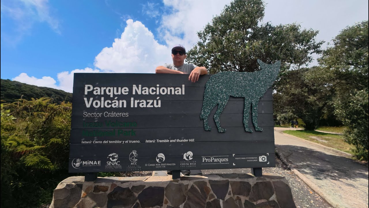 🌋 El Volcán Irazú: La Montaña que Hizo Temblar a Costa Rica 😱 | Historia, Misterios y Erupciones