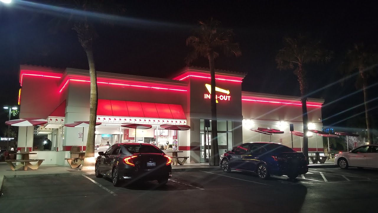 It's Eating Time: IN N OUT (Las Vegas ROUND 6) - Live