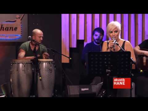 Ömür Gedik - Adem Olan Anlar Akustikhane