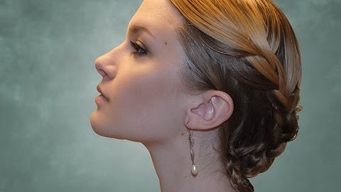 Photoshop Photo Manipulation Tutorial How to Move the Selection to a new layer with Pen tool