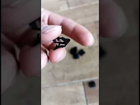 Automotive Screws And Clips