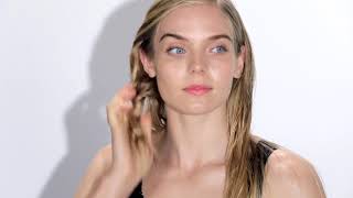How to use Bumble and bumble Don't Blow It Fine Hair Styler | Cosmetify
