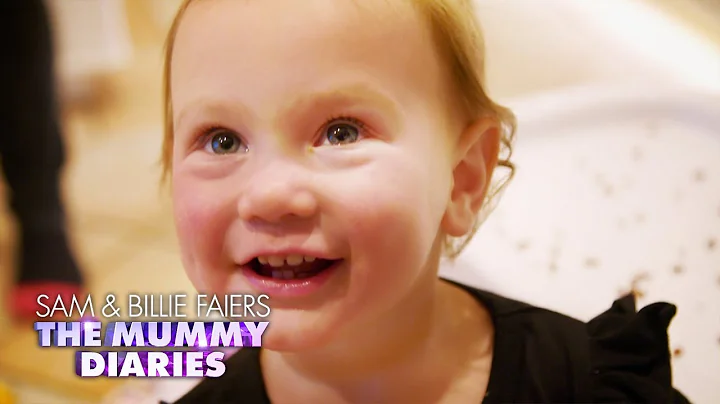 Rosie Keeps Interrupting Sam | The Mummy Diaries