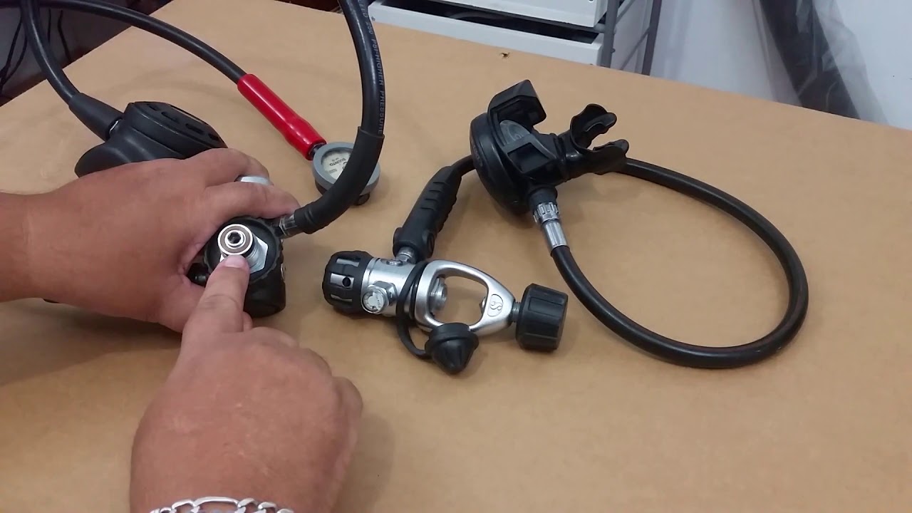 La diferencia entre los reguladores de Buceo (Yoke y DIN)