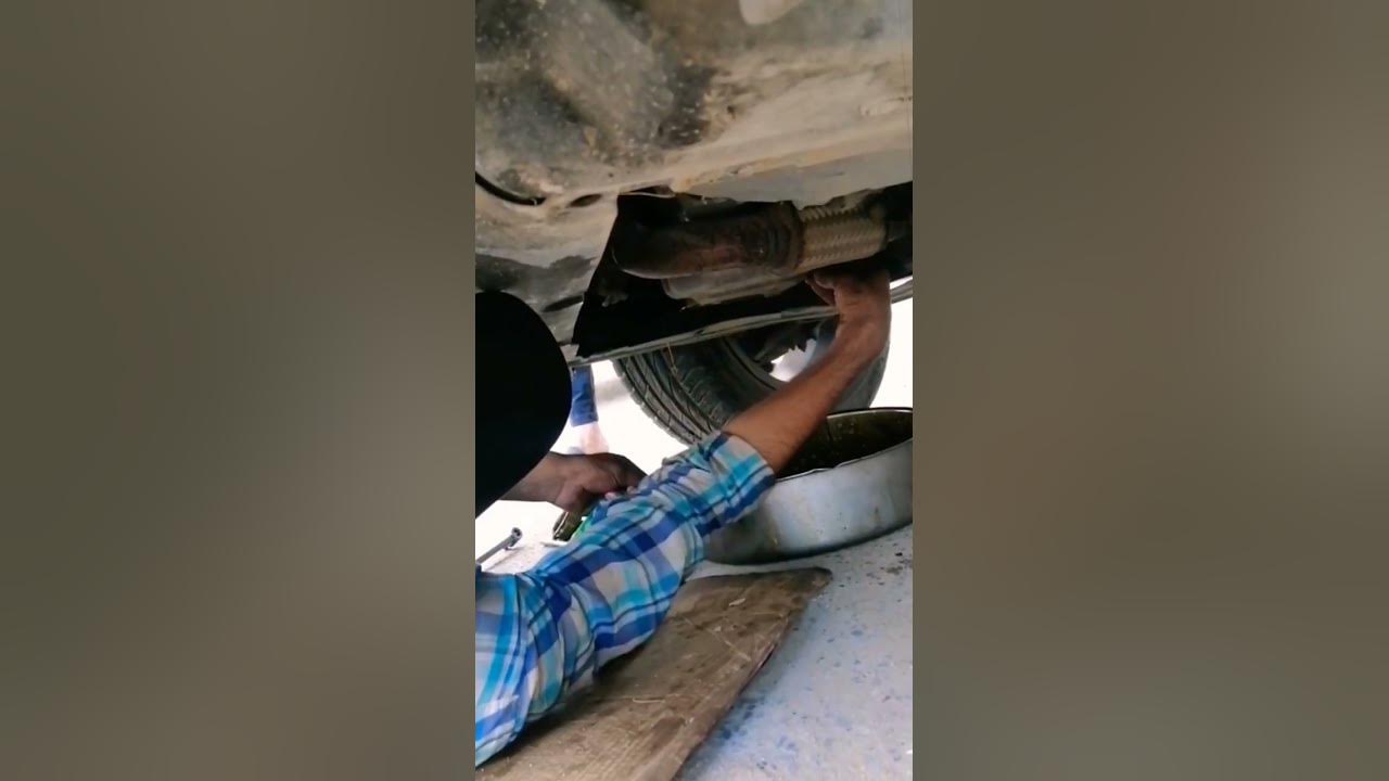 Complete Oil Changing CiviC 5Ba engine 👍👍👍 #pakistan #working # ...