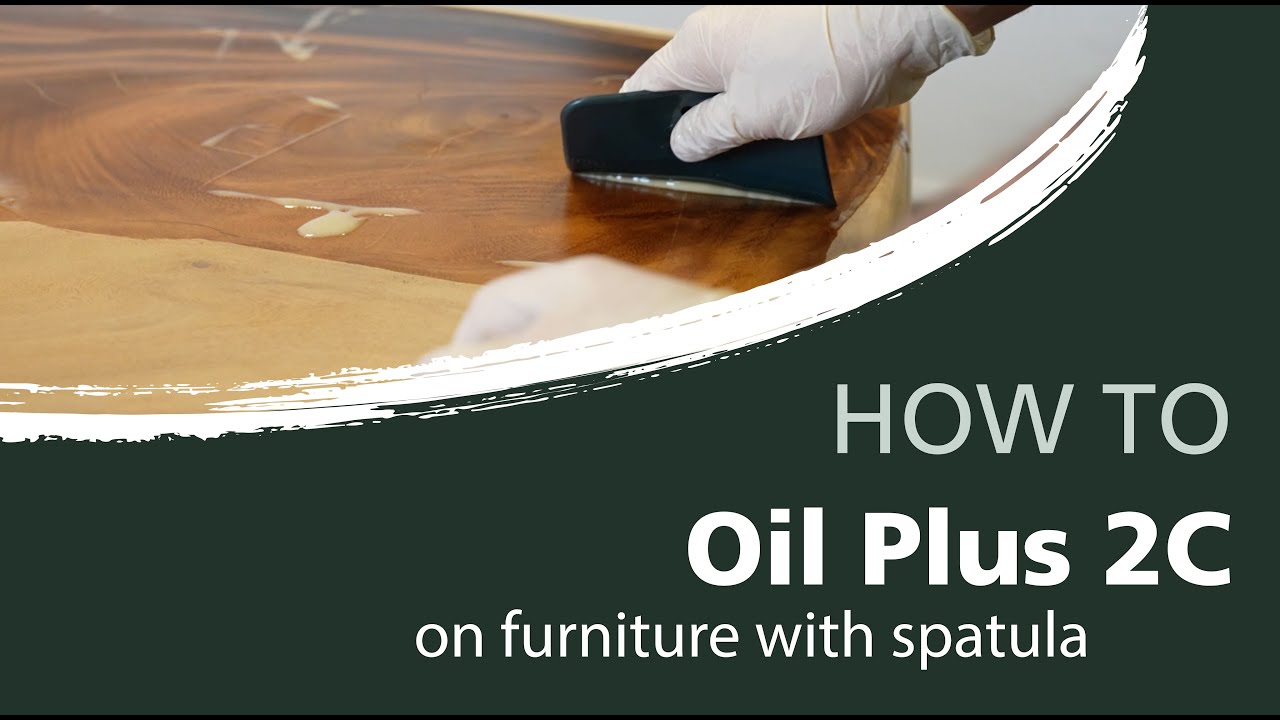 How to oil your wooden table with the Oil Plus 2C with a spatula