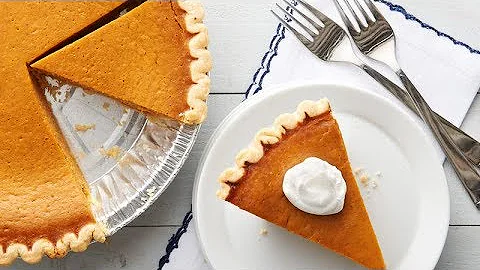 Easiest-Ever Pumpkin Pie | Pillsbury Recipe