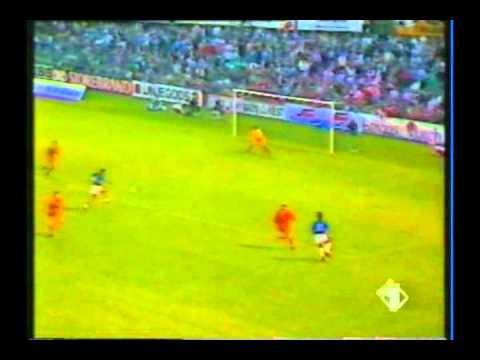 1989 (September 13) Brann Bergen (Norway) 0-Sampdoria (Italy) 2 (Cup Winners Cup).avi