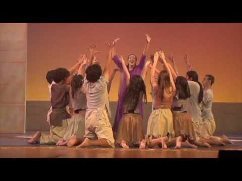 Kaena in Aida: 4 Dance of the Robe