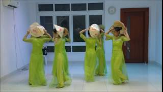 Parawell Vietnam Múa Nón Lá - Bức Họa Đồng Quê