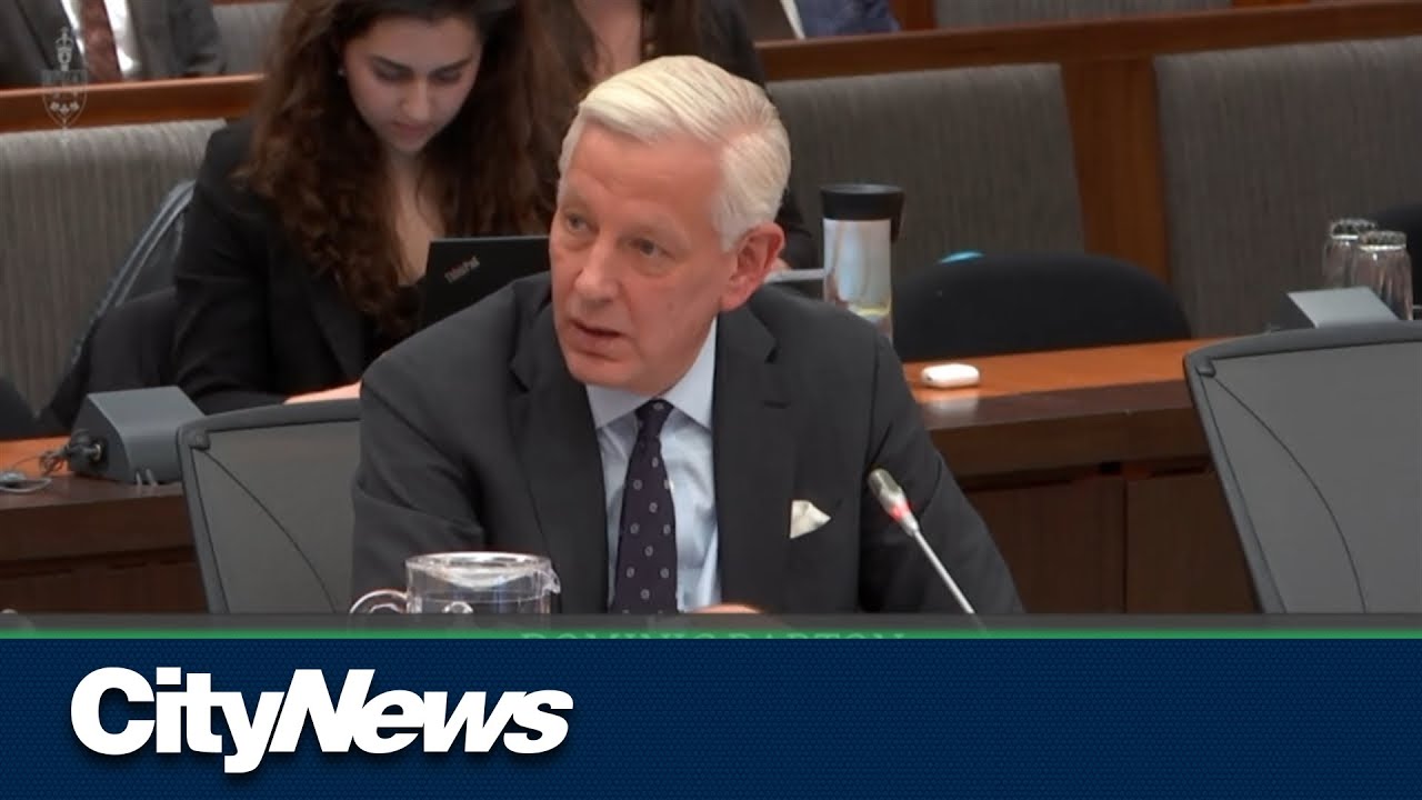 Barton denies relationship with PM or senior ministers