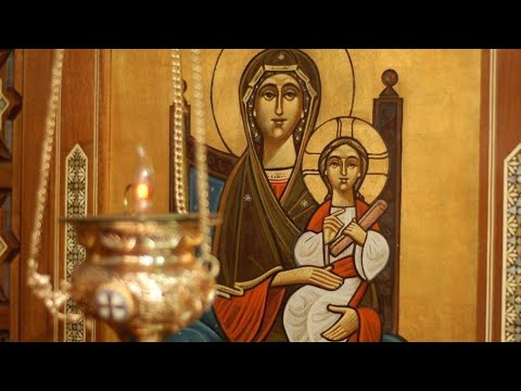 مبارك انتي في النساء كل سنه وانتي طيبه يا امي