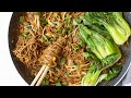 Spicy Garlic Soba Noodles with Bok Choy | This Savory Vegan