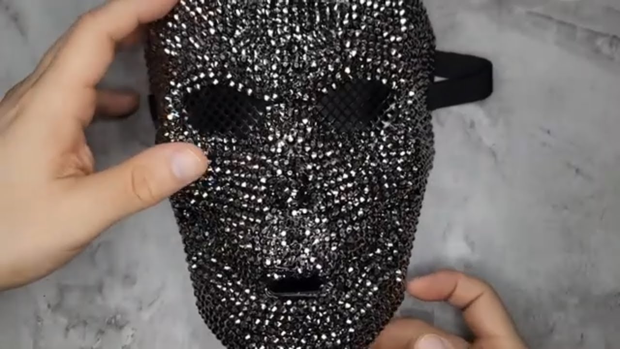 Rhinestone Skull Full Face Mask Masquerade Skull Mask Halloween Costume Cosplay Steampunk Review