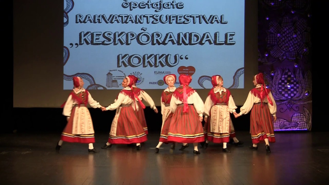 Õpetajate rahvatantsufestival (24) - Pärnu õpetajate naisrühm