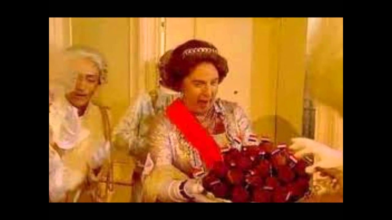 De warme balletjes van de koningin YouTube De warme balletjes van de koningin YouTube